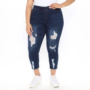 Brand new high waisted jean joggers , dark wash size 3x